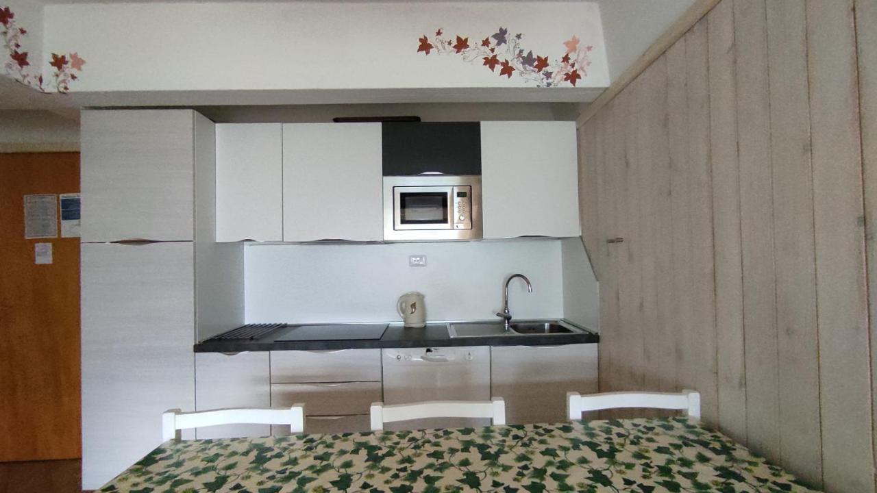 Sole Alto Appartamenti Montana Mezzana  Exterior foto